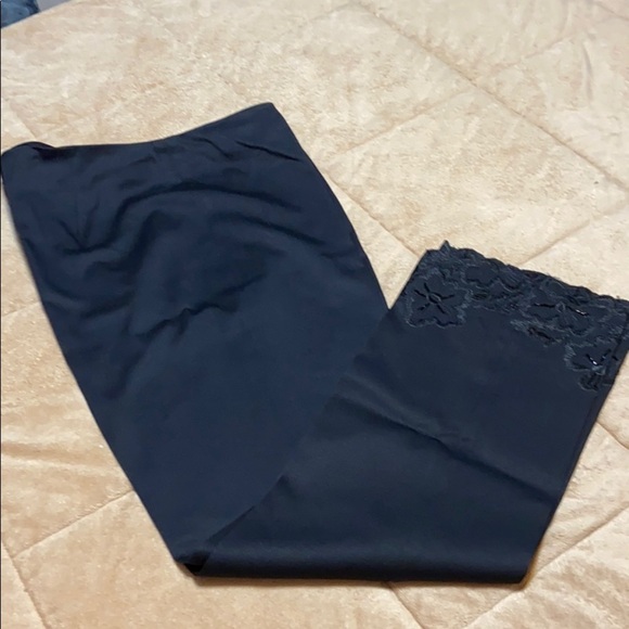 Jones New York Signature wool blend Capri - Picture 2 of 9